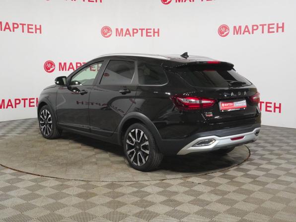 Lada (ВАЗ) Vesta I Рестайлинг (NG) с пробегом 2024 года, цена 1 479 000 рублей, 33124 км, универсал, Автокод Объявления