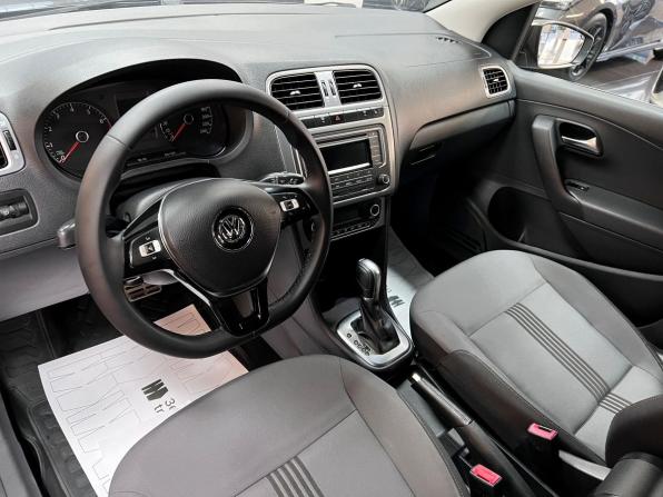 Volkswagen Polo V Рестайлинг с пробегом 2016 года, цена 1 215 000 рублей, 114839 км, седан, Автокод Объявления