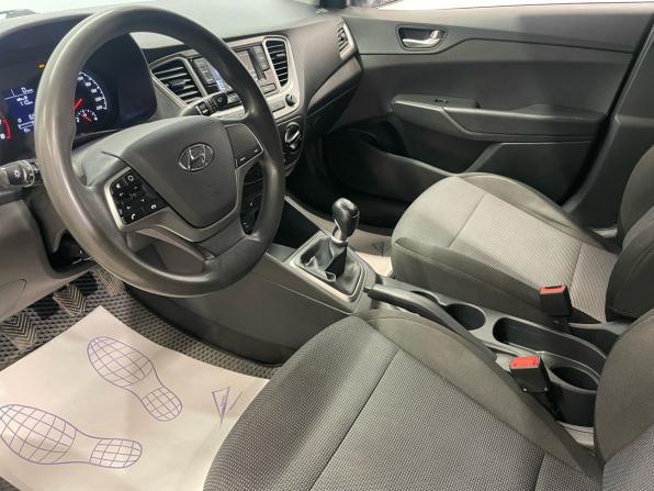 Hyundai Solaris II с пробегом 2020 года, цена 1 229 000 рублей, 133000 км, седан, Автокод Объявления