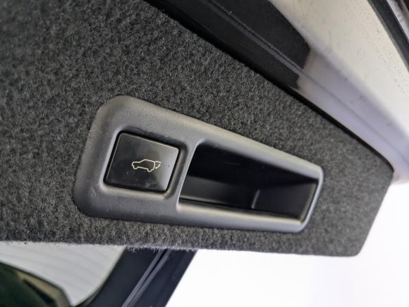 Lexus RX IV с пробегом 2017 года, цена 3 090 000 рублей, 248591 км, внедорожник, Автокод Объявления