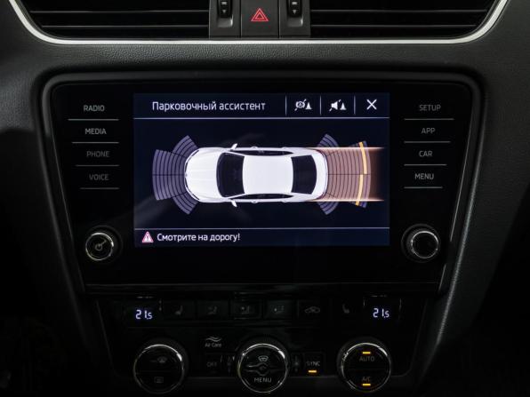 Skoda Octavia III (A7) Рестайлинг с пробегом 2019 года, цена 2 200 000 рублей, 100000 км, лифтбек, Автокод Объявления