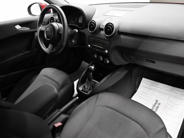 Audi A1 I (8X) с пробегом 2011 года, цена 745 000 рублей, 129837 км, хэтчбек, Автокод Объявления
