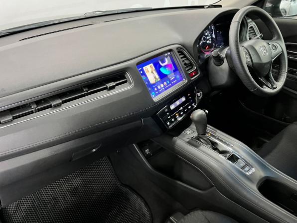 Honda Vezel I с пробегом 2014 года, цена 1 359 000 рублей, 168654 км, внедорожник, Автокод Объявления