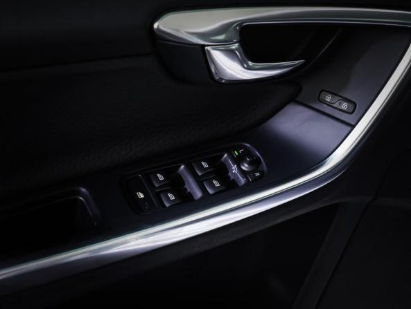 Volvo S60 II с пробегом 2012 года, цена 1 029 105 рублей, 160300 км, седан, Автокод Объявления
