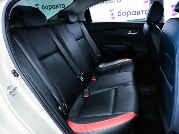 Kia Rio IV с пробегом 2019 года, цена 1 550 000 рублей, 132233 км, седан, Автокод Объявления