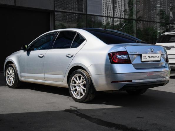 Skoda Octavia III (A7) Рестайлинг с пробегом 2020 года, цена 2 320 000 рублей, 95263 км, лифтбек, Автокод Объявления
