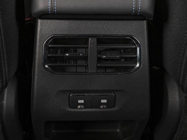 Haval Jolion I Рестайлинг с пробегом 2023 года, цена 1 980 000 рублей, 9915 км, внедорожник, Автокод Объявления
