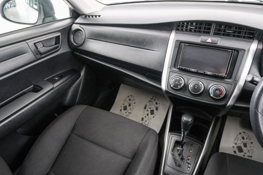 Toyota Corolla XI (E160 E170) Рестайлинг 2 Красноярск  - изображение 12