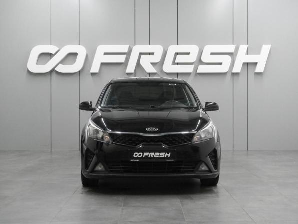 Kia Rio IV Рестайлинг с пробегом 2021 года, цена 1 534 000 рублей, 60866 км, седан, Автокод Объявления