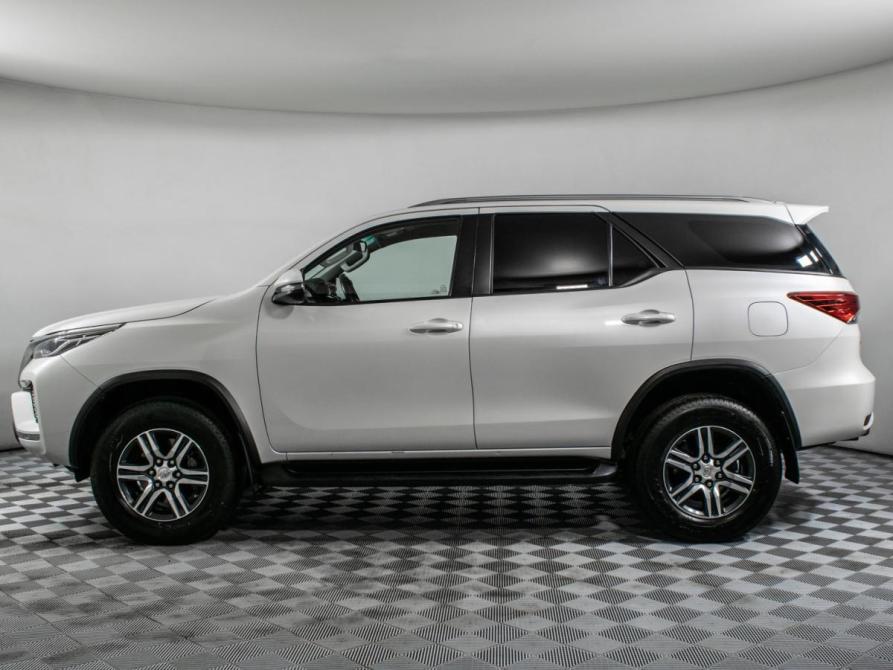 Toyota Fortuner II Рестайлинг Москва  - изображение 9