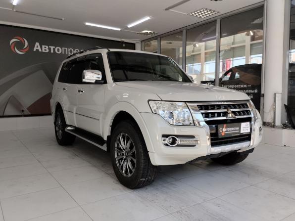 Mitsubishi Pajero IV Рестайлинг 2 с пробегом 2019 года, цена 3 450 000 рублей, 13550 км, внедорожник, Автокод Объявления