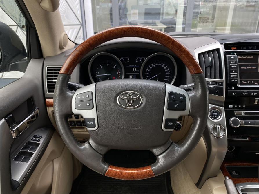 Toyota Land Cruiser 200 Series Рестайлинг 1 Москва  - изображение 15
