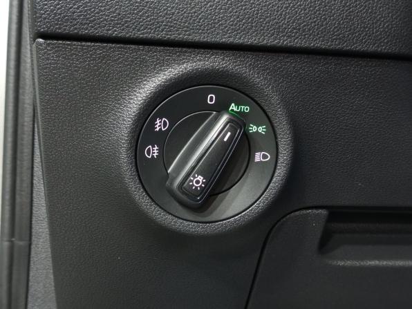 Skoda Karoq I с пробегом 2020 года, цена 2 149 000 рублей, 145846 км, внедорожник, Автокод Объявления