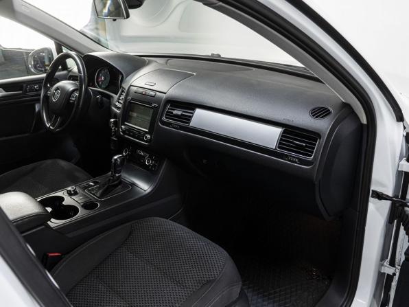 Volkswagen Touareg II с пробегом 2012 года, цена 2 250 000 рублей, 161899 км, внедорожник, Автокод Объявления