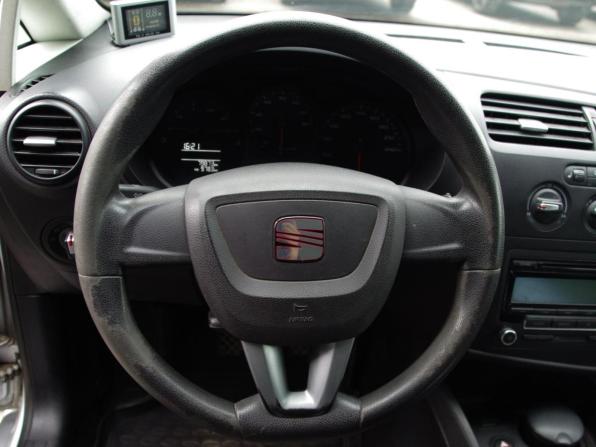 SEAT Leon II Рестайлинг с пробегом 2011 года, цена 1 069 000 рублей, 79872 км, хэтчбек, Автокод Объявления