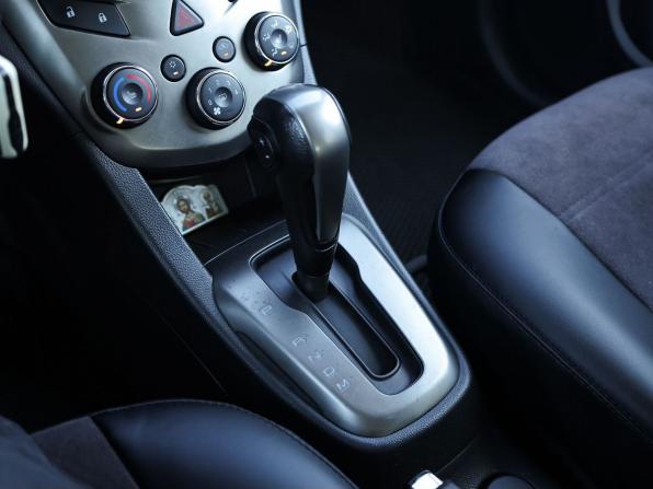 Chevrolet Aveo II с пробегом 2014 года, цена 829 000 рублей, 106730 км, хэтчбек, Автокод Объявления