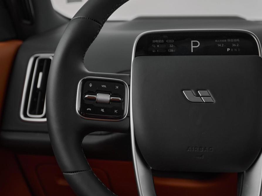 Li Auto (Lixiang) L9 I Рестайлинг Москва  - изображение 12