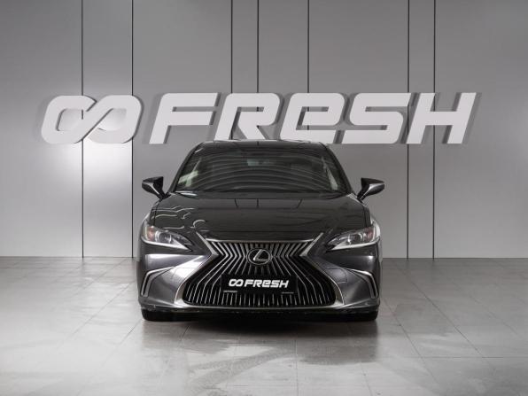 Lexus ES VII с пробегом 2020 года, цена 3 695 000 рублей, 131486 км, седан, Автокод Объявления