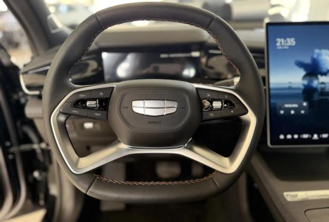 Новый Geely Preface I 2026 года, цена 3 429 990 рублей, седан, Автокод Объявления