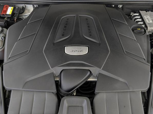 Porsche Cayenne III с пробегом 2018 года, цена 4 490 000 рублей, 250263 км, внедорожник, Автокод Объявления
