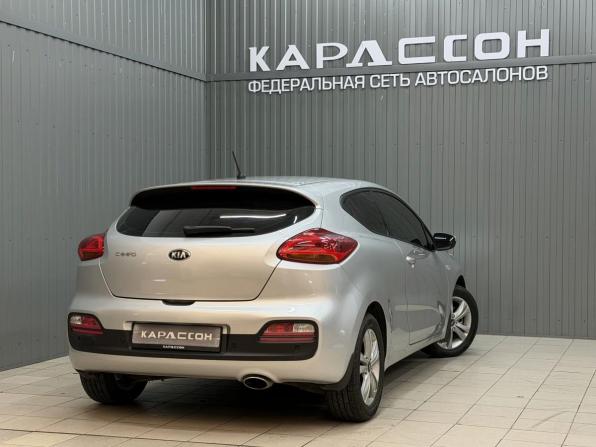 Kia Ceed II с пробегом 2013 года, цена 1 127 000 рублей, 126029 км, хэтчбек, Автокод Объявления