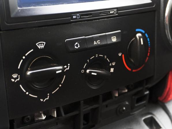 Peugeot Partner II Рестайлинг с пробегом 2012 года, цена 799 000 рублей, 198357 км, компактвэн, Автокод Объявления