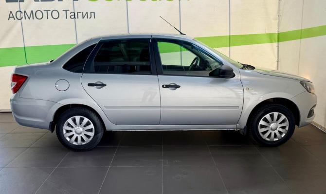 Lada (ВАЗ) Granta I Рестайлинг с пробегом 2020 года, цена 649 000 рублей, 110000 км, седан, Автокод Объявления