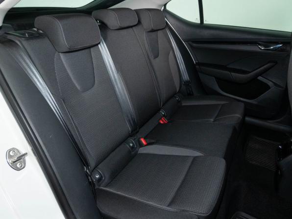 Skoda Octavia IV (A8) с пробегом 2021 года, цена 2 411 000 рублей, 45366 км, лифтбек, Автокод Объявления