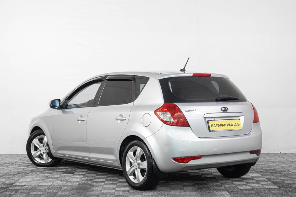 Kia Ceed I Рестайлинг Кемерово  - изображение 5