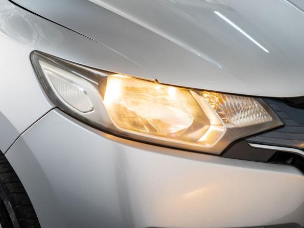 Honda Fit III с пробегом 2015 года, цена 930 000 рублей, 121608 км, хэтчбек, Автокод Объявления