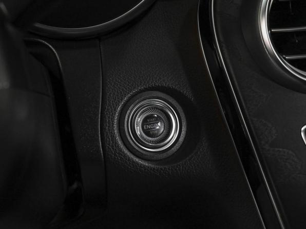 Mercedes-Benz GLC I (X253) Рестайлинг с пробегом 2019 года, цена 4 490 000 рублей, 144096 км, внедорожник, Автокод Объявления
