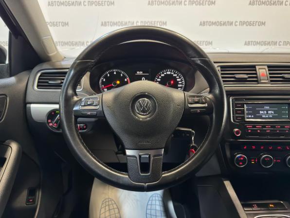 Volkswagen Jetta VI с пробегом 2013 года, цена 719 000 рублей, 220476 км, седан, Автокод Объявления