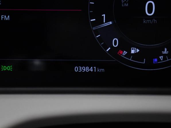 Land Rover Range Rover Velar I с пробегом 2018 года, цена 4 090 000 рублей, 39895 км, внедорожник, Автокод Объявления