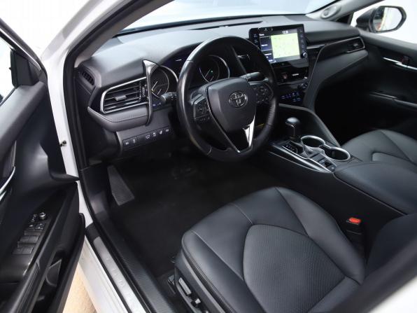 Toyota Camry VIII (XV70) Рестайлинг с пробегом 2021 года, цена 3 250 000 рублей, 155267 км, седан, Автокод Объявления