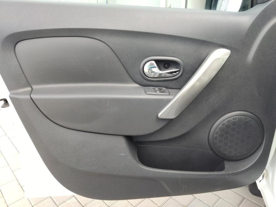 Renault Logan II Ростов-на-Дону  - изображение 16