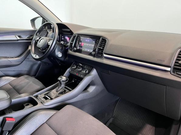 Skoda Karoq I с пробегом 2021 года, цена 2 439 000 рублей, 101534 км, внедорожник, Автокод Объявления