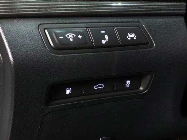 Hyundai Sonata VII (LF) Рестайлинг с пробегом 2019 года, цена 1 730 000 рублей, 125000 км, седан, Автокод Объявления