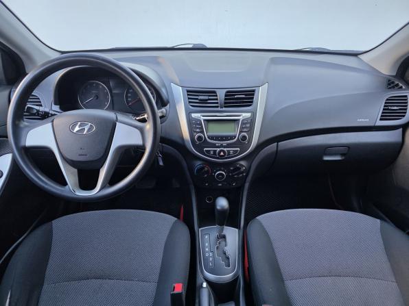Hyundai Solaris I с пробегом 2013 года, цена 720 000 рублей, 239410 км, седан, Автокод Объявления