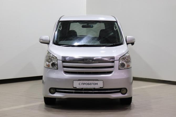 Toyota Noah II (R70) с пробегом 2007 года, цена 1 085 000 рублей, 336428 км, минивэн, Автокод Объявления