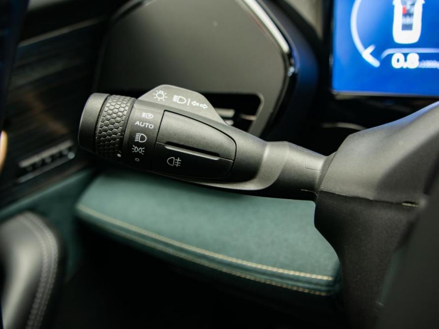 Geely Monjaro I Москва  - изображение 14