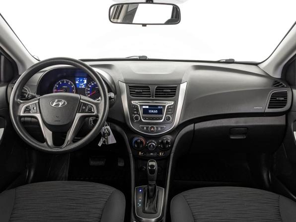 Hyundai Solaris I Рестайлинг с пробегом 2015 года, цена 1 199 000 рублей, 61400 км, седан, Автокод Объявления