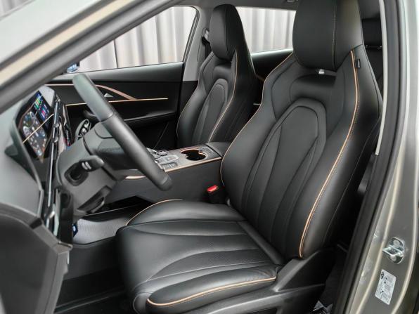 Omoda C5 I с пробегом 2022 года, цена 1 599 000 рублей, 60857 км, внедорожник, Автокод Объявления