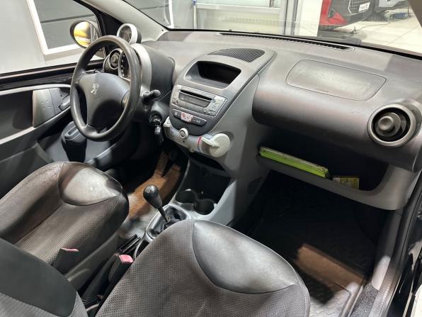 Peugeot 107 I с пробегом 2008 года, цена 425 000 рублей, 132000 км, хэтчбек, Автокод Объявления