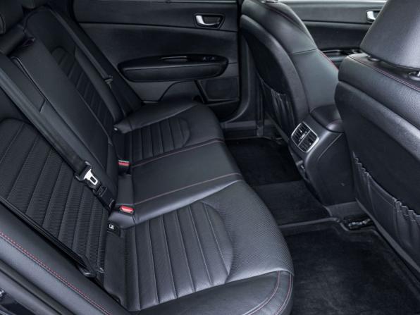Kia Optima IV Рестайлинг с пробегом 2019 года, цена 2 037 400 рублей, 130880 км, седан, Автокод Объявления