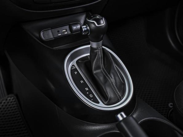 Kia Soul II Рестайлинг с пробегом 2017 года, цена 1 280 000 рублей, 147498 км, хэтчбек, Автокод Объявления