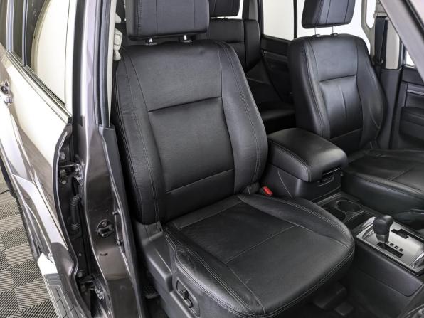 Mitsubishi Pajero IV Рестайлинг 2 с пробегом 2015 года, цена 2 590 000 рублей, 141320 км, внедорожник, Автокод Объявления