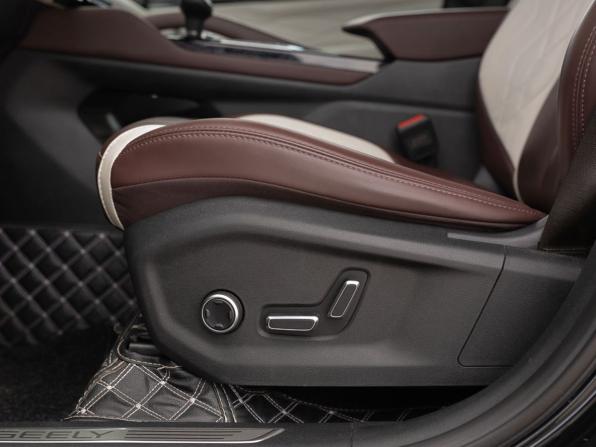 Geely Monjaro I с пробегом 2023 года, цена 2 650 000 рублей, 100991 км, внедорожник, Автокод Объявления