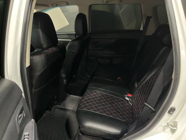 Mitsubishi Outlander III Рестайлинг 2 с пробегом 2017 года, цена 1 890 000 рублей, 113952 км, внедорожник, Автокод Объявления