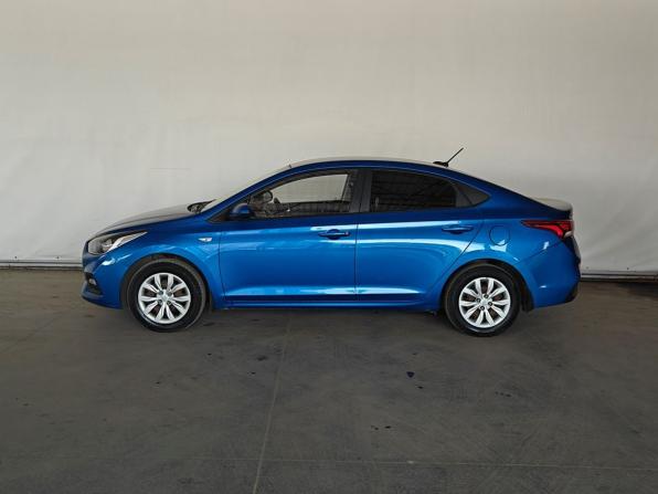 Hyundai Solaris II с пробегом 2017 года, цена 1 345 000 рублей, 117963 км, седан, Автокод Объявления