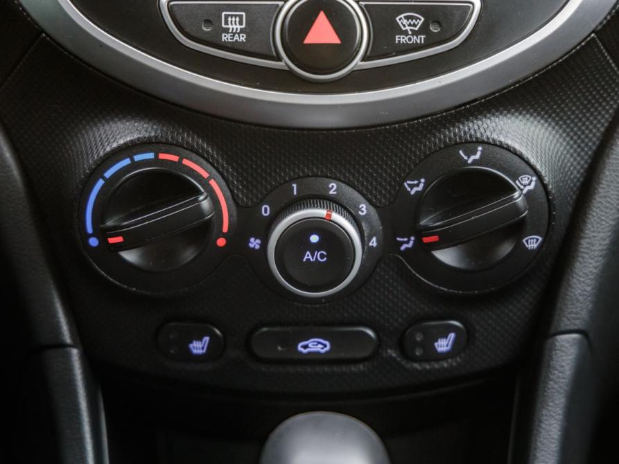 Hyundai Solaris I Волгоград  - изображение 20
